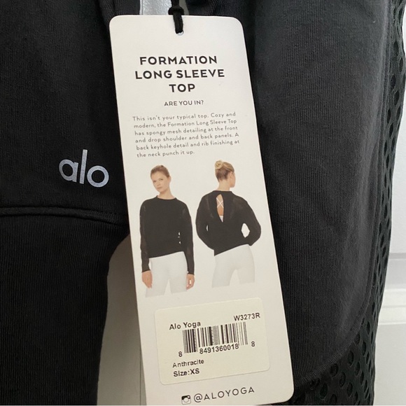 NWT Alo Yoga Formation Mesh Long Sleeve Sweater in Anthracite Dark Grey - Picture 5 of 5